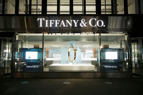 louis vuitton maker is looking to buy tiffany|lvmh tiffany deal.